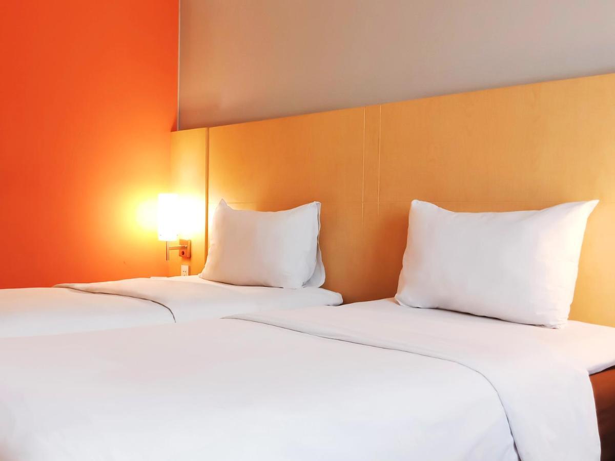 Hotel Ibis Padang Exterior foto
