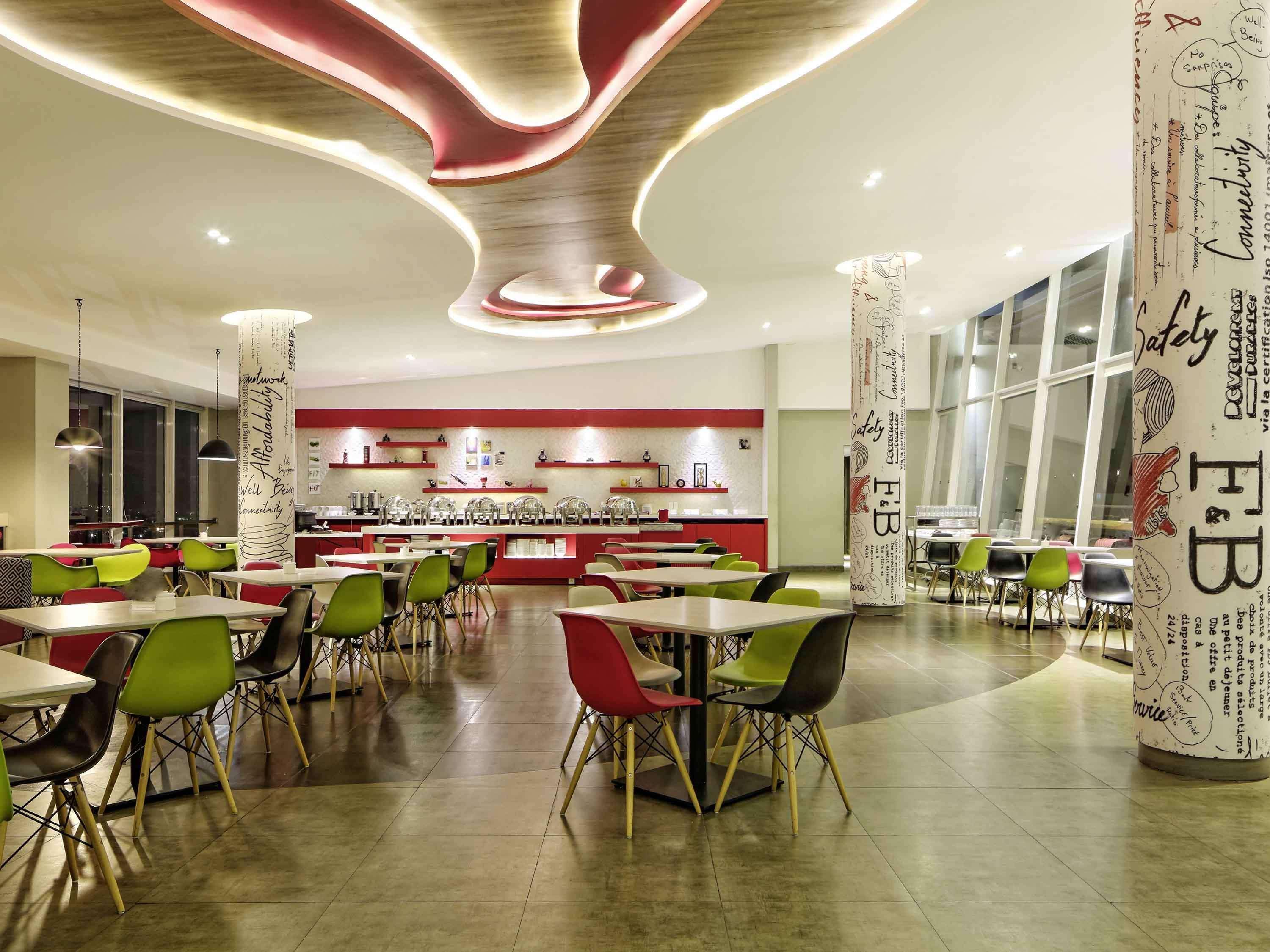 Hotel Ibis Padang Exterior foto
