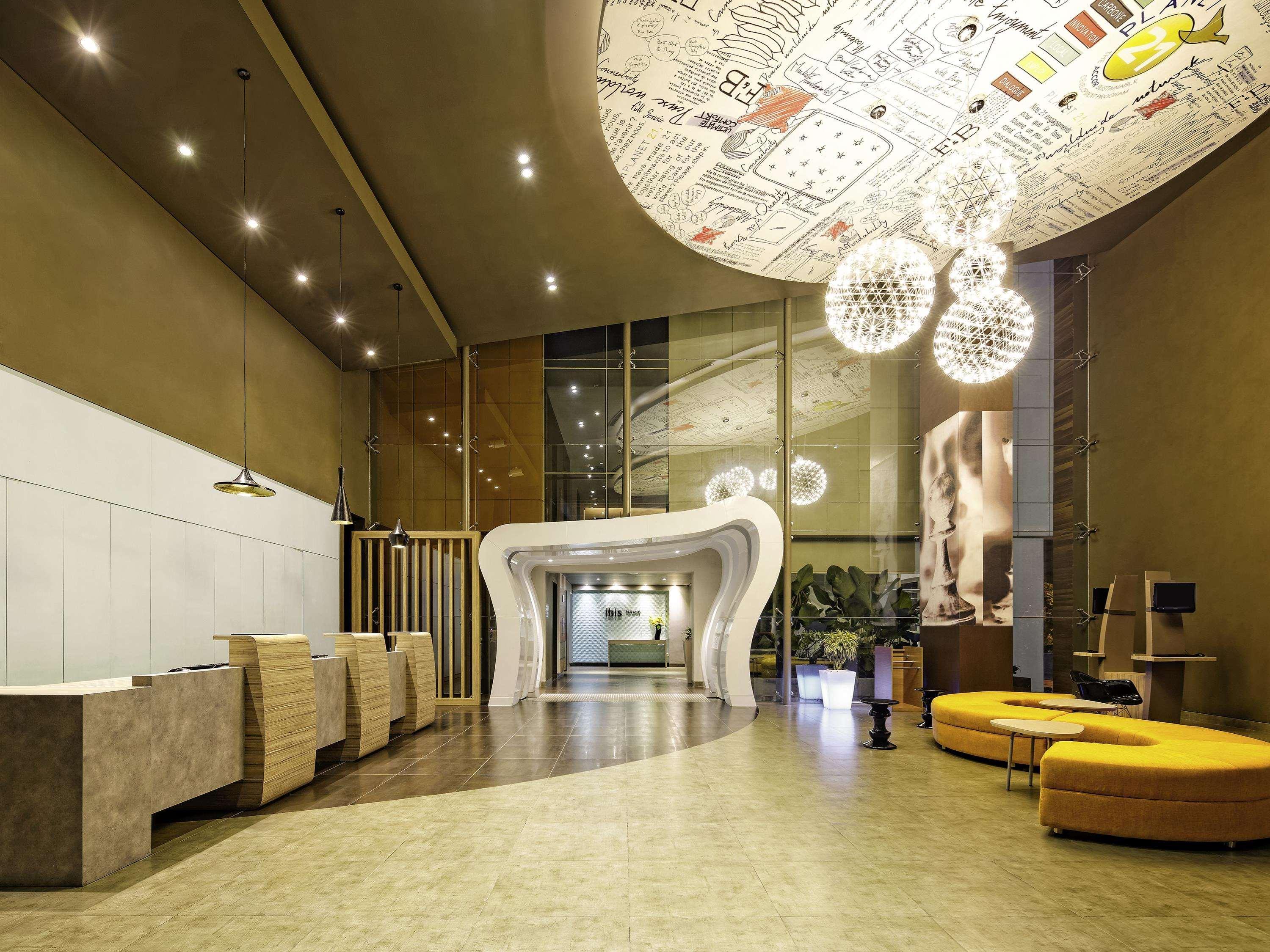 Hotel Ibis Padang Exterior foto