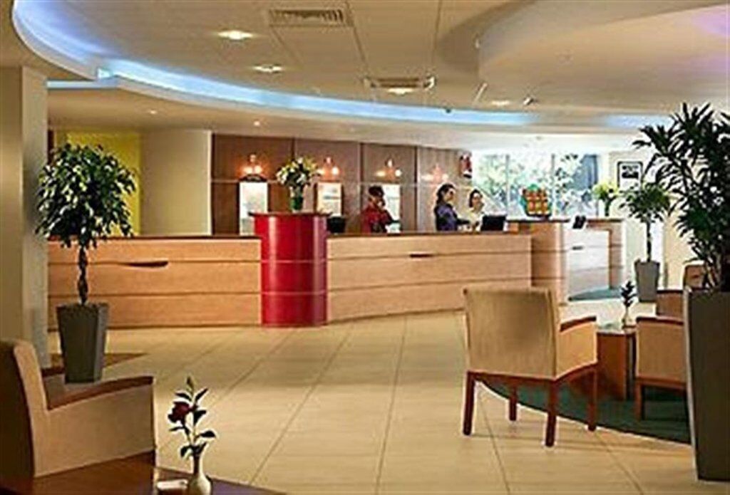 Hotel Ibis Padang Exterior foto